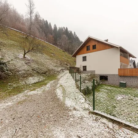 Brlog * Zgornje Gorje