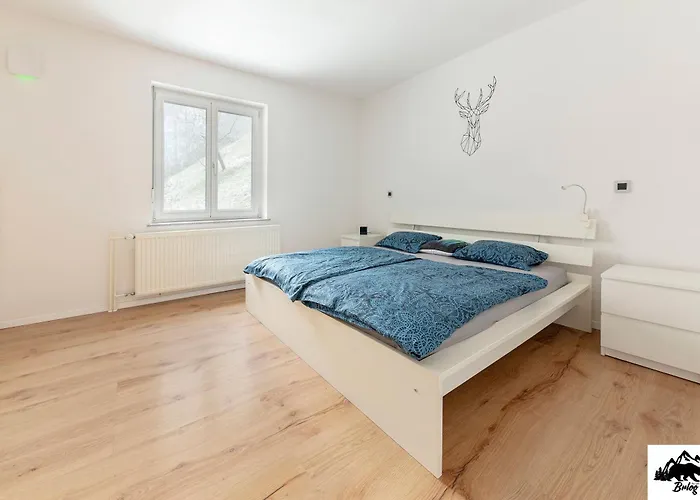 アパート Brlog ゴレンスカ地方